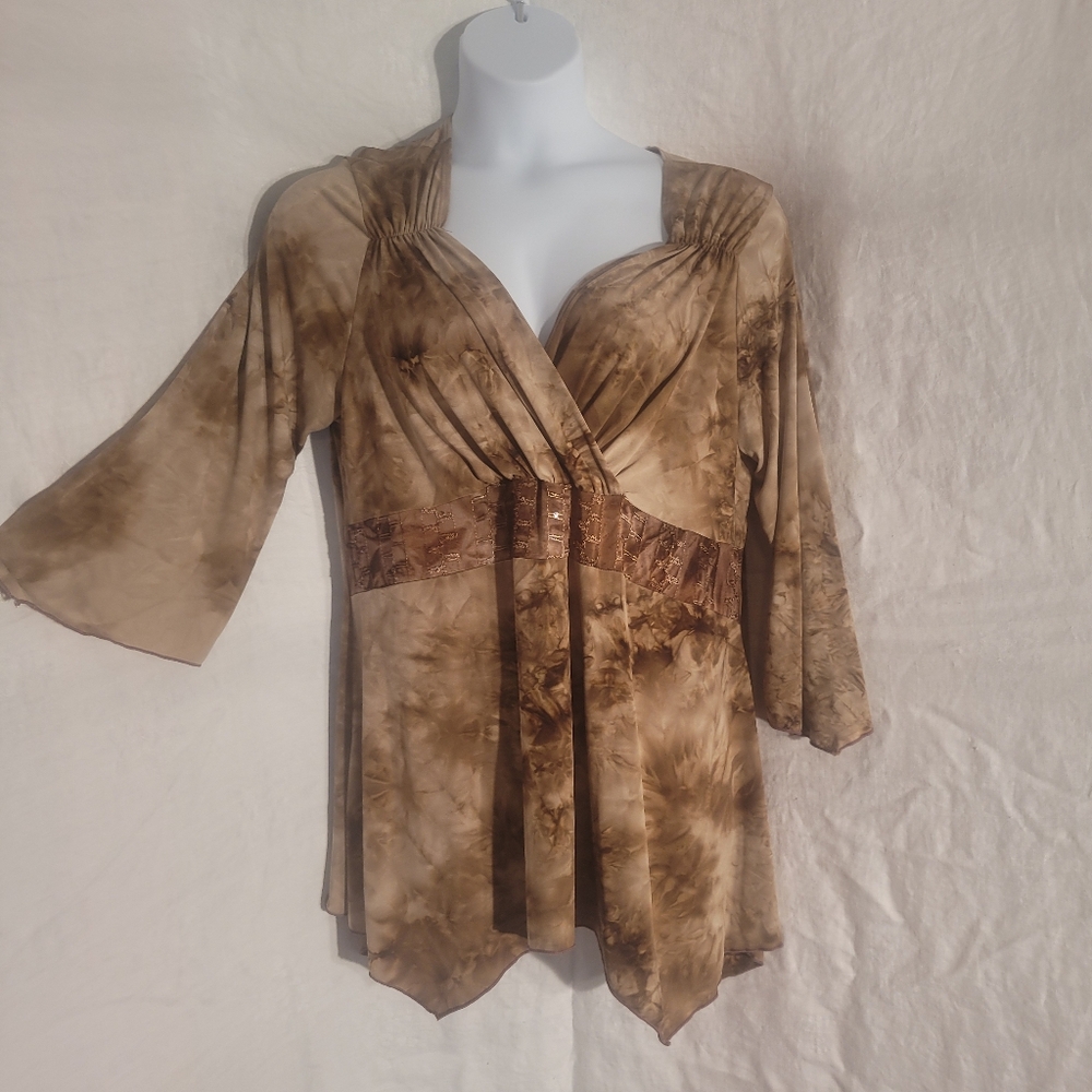 Only Nine Women's Tan Blouse